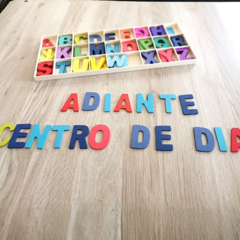 Contactar con Adiante, centro de día en Mos